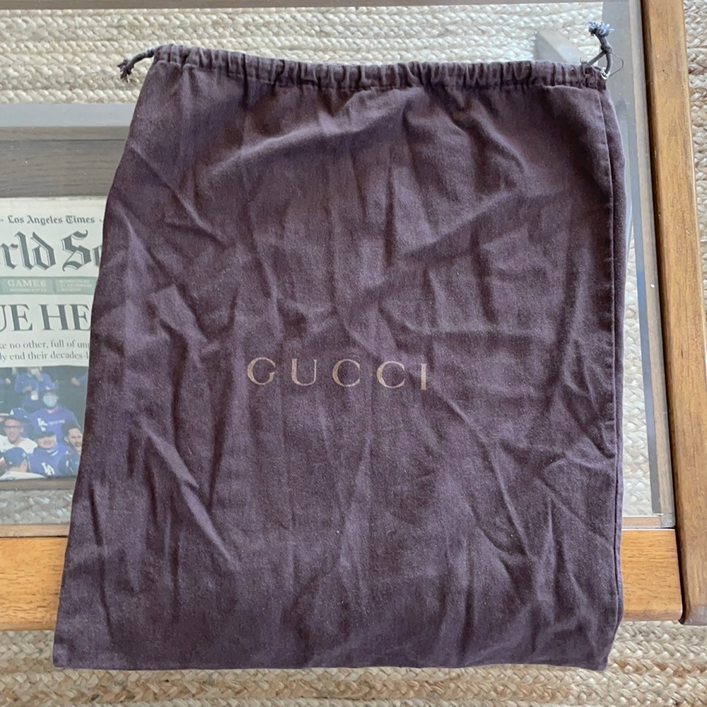 Gucci dust bag